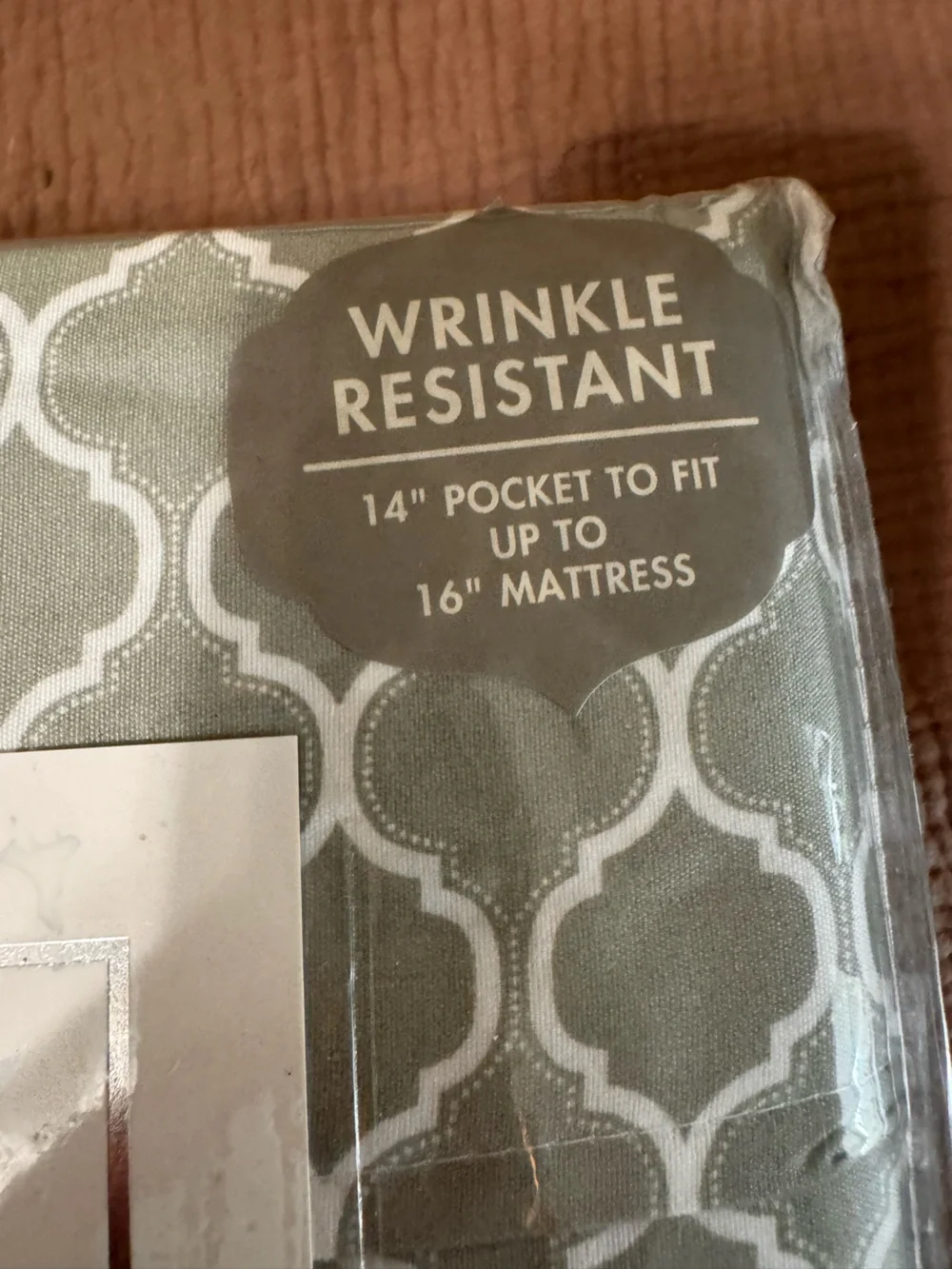4-Piece Queen Sheet Set in Sage Geometric Print